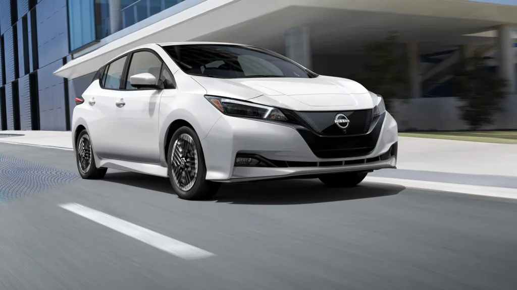 2023-nissan-leaf