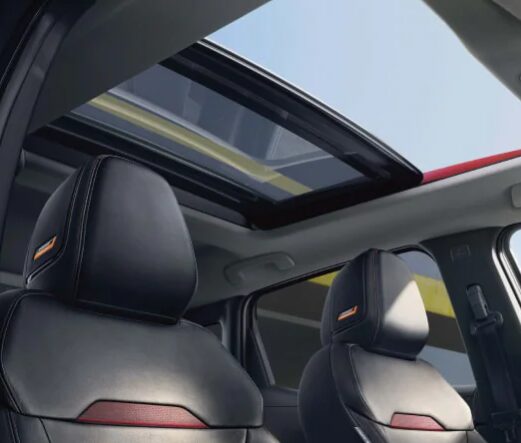 Moonroof of the 2025 nissan kicks